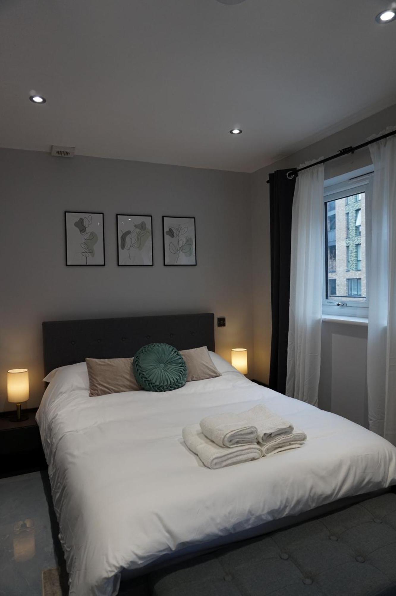 Luxury 5Bd Suite Guest House Londres Extérieur photo